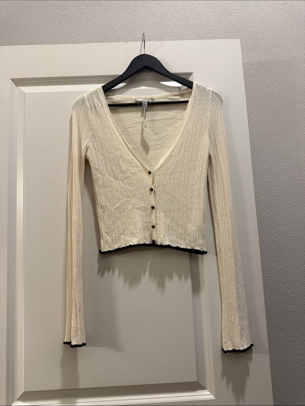 ASOS Cream Ribbed V-Neck Cropped Cardigan with Black Trim